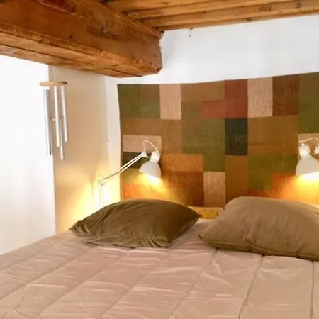 Apartment Le Woody Authentique Des Canuts